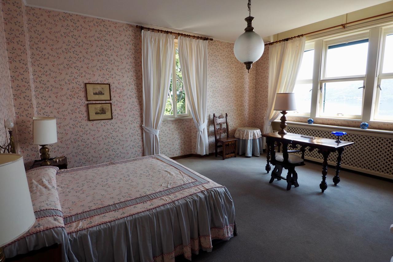 Casa Mondadori Bed & Breakfast Meina Luaran gambar